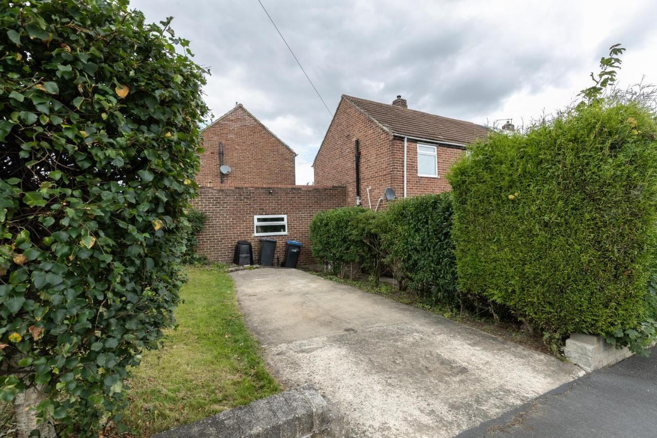 Taylor House Contractors Welcome Off Street Parking For Vans Durham Eksteriør bilde